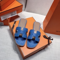 Hermes Slippers